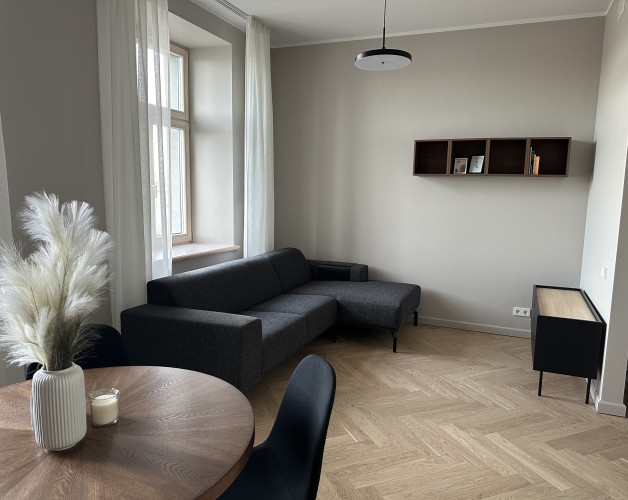 Apartment with a Wonderful View of Old Riga and the Daugava Bridges, Available for Long-Term Rent  L Рига - изображение 1