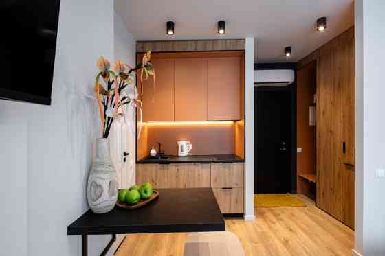 A modern and meticulously designed studio apartment is available for reservation at Ernesta Birzniek Рига