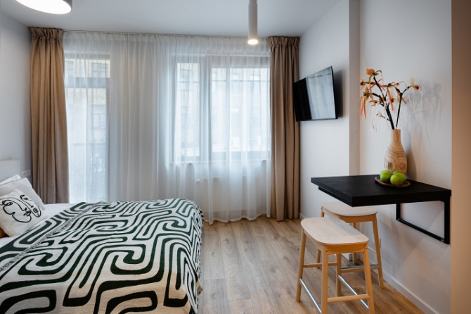 Rezervācijai pieejams mūsdienīgs un līdz detaļām pārdomāts studio tipa dzīvoklis Ernesta Rīga - foto 7