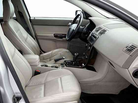 Volvo S40 Summum Facelift LPG ATM 2.4 125kW Tallina