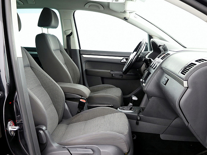 Volkswagen Touran Comfortline ATM 2.0 TDI 103kW Tallina - foto 6