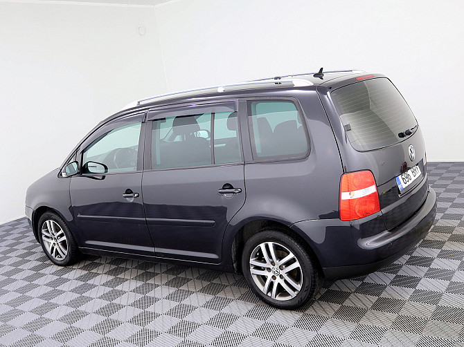 Volkswagen Touran Comfortline ATM 2.0 TDI 103kW Tallina - foto 4
