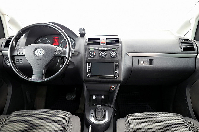 Volkswagen Touran Comfortline ATM 2.0 TDI 103kW Tallina - foto 5