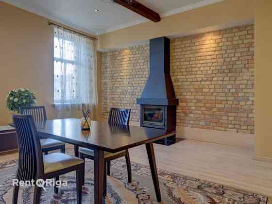 Продаётся квартира в активном центре Риги  рядом с театром Dailes.  Предлагается Rīga