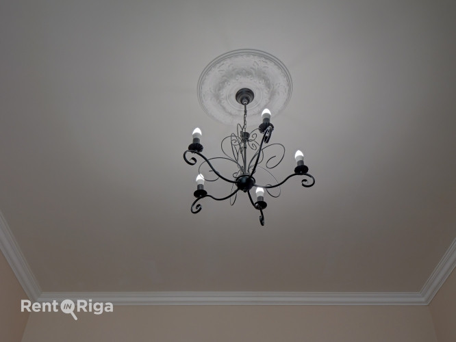 Pārdod dzīvokli Rīgas aktīvajā centrā pie Dailes teātra.  Piedāvājumā plašs, gaišs un Rīga - foto 9