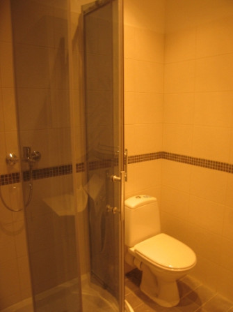 No 4. novembra tiek izīrēts divu istabu dzīvoklis centrā, dzīvoklis sastāv no 2 istabām, Rīga - foto 5