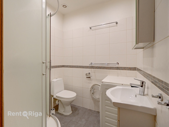 В аренду предлагается двухкомнатная квартира в центре. Квартира состоит из двух Рига - изображение 15