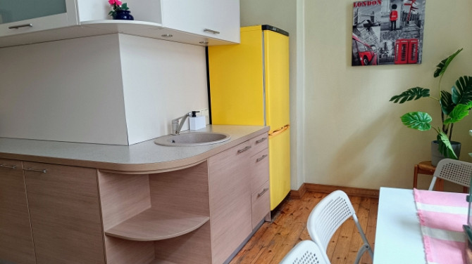 Dzīvo prestižā Rīgas centrā!   Izīrē plašu un eleganti iekārtotu 4 istabu dzīvokli pašā Rīga - foto 7