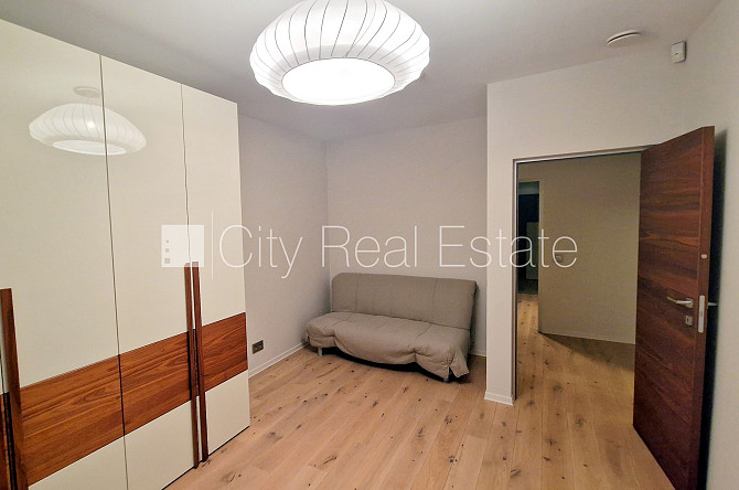 Renovēta māja, slēgts pagalms, ir lifts, kāpņu telpa pēc kapitālā remonta, guļamistabu Rīga - foto 16