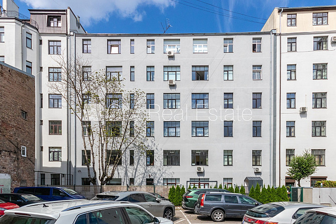 Реновированный дом, закрытый двор, лифт, лестничная клетка после капитального Рига - изображение 12