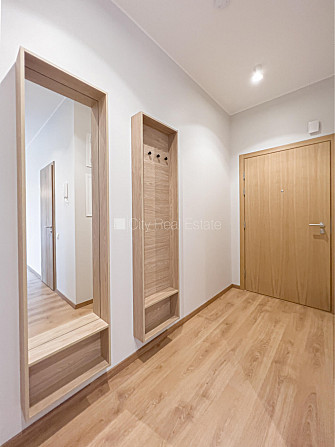 Jaunceltne, labiekārtots apzaļumots pagalms, iespēja nomāt pazemes autostāvvietu, ir lifts, Rīga - foto 11