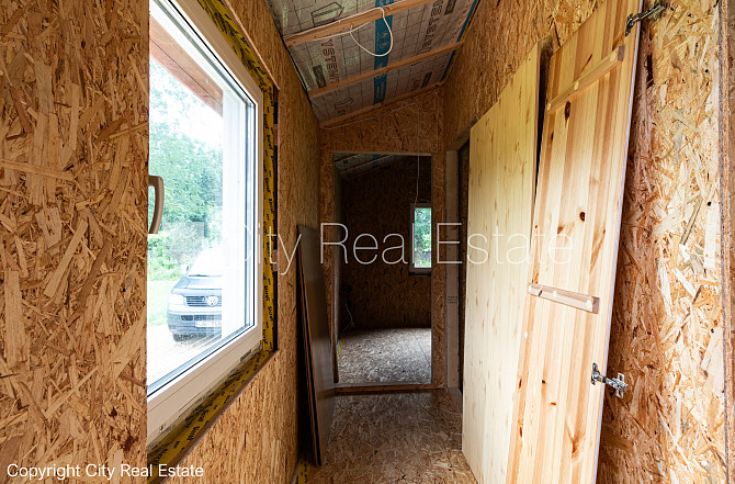 Privātmāja, koka māja, energo efektīva māja, vieta vairākām automašīnām, terase 40 m2, Rīga - foto 9