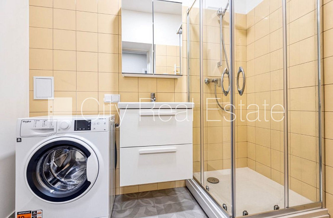 Fasādes māja, slēgts pagalms, logi vērsti uz pagalma pusi, guļamistabu skaits 2 gab., studio Rīga - foto 6
