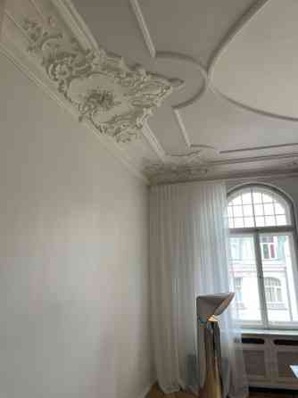 Продаётся элегантная квартира в полностью отреставрированном историческом Rīga