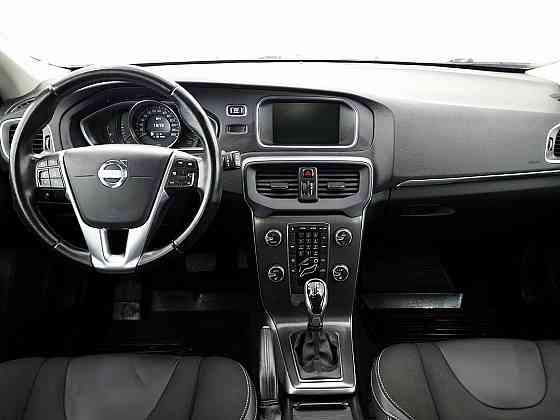 Volvo V40 Summum ATM 2.0 D3 110kW Tallina