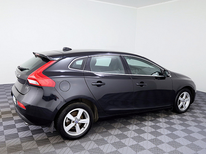 Volvo V40 Summum ATM 2.0 D3 110kW Tallina - foto 3