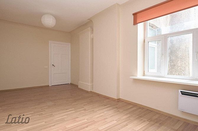 Tiek ilgtermiņā izīrēts gaišs un silts 2 istabu dzīvoklis centrā, 5 minūšu gājiena attālumā no sabie Рига - изображение 3