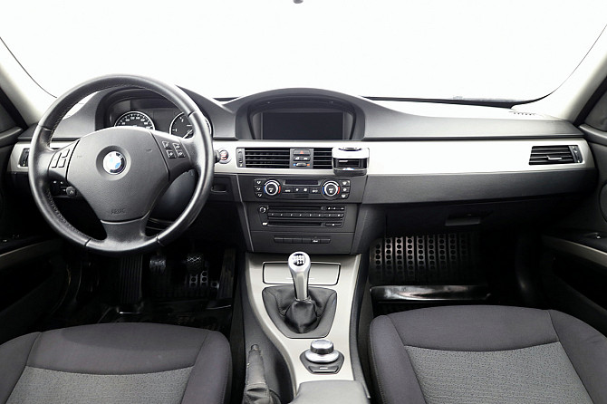 BMW 320 Business 2.0 D 130kW Tallina - foto 5