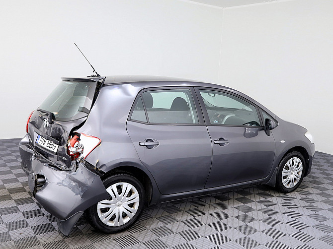 Toyota Auris Linea Sol ATM 1.6 91kW Таллин - изображение 3