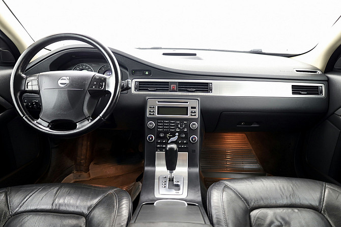 Volvo XC70 Summum ATM 2.4 D5 136kW Tallina - foto 5
