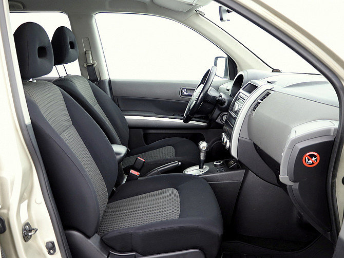 Nissan X-Trail Comfort 4x4 ATM 2.0 104kW Tallina - foto 6