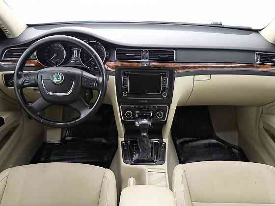 Skoda Superb Highline ATM 2.0 TDI 125kW Tallina