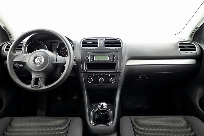 Volkswagen Golf Comfortline 1.4 90kW Таллин - изображение 5