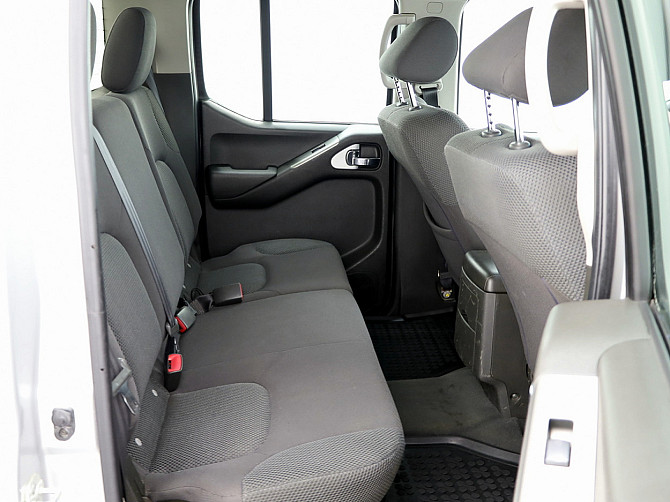 Nissan Navara Doublecab ATM 2.5 dCi 126kW Tallina - foto 7