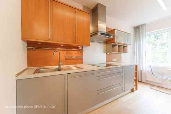 Сдается трехкомнатная квартира в красивом месте Агенскалнс. В квартире c Рига