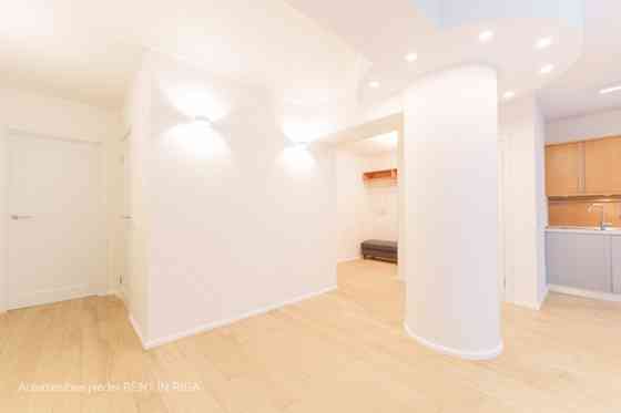 Сдается трехкомнатная квартира в красивом месте Агенскалнс. В квартире c Рига