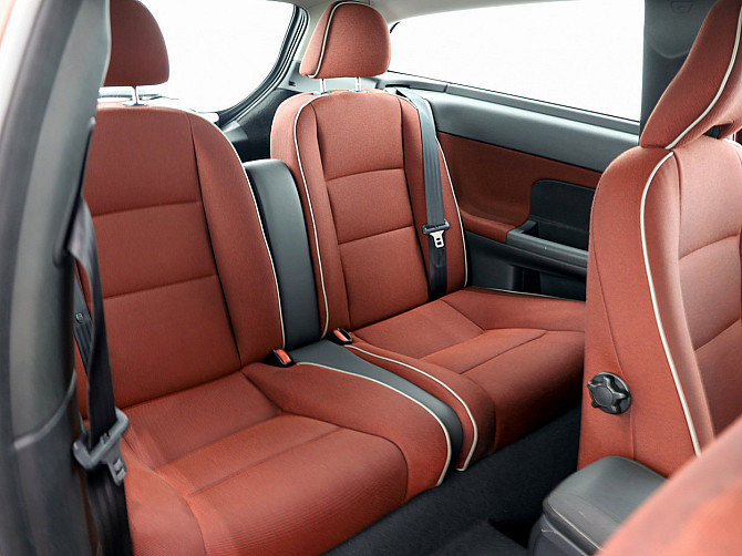 Volvo C30 Momentum 1.8 92kW Таллин - изображение 7