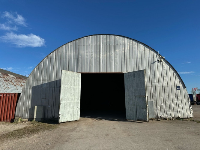 Noliktavas telpas Rumubulā.  + Pusapaļais angārs 450 m2; + 1. stāvs; + 2 divviru vārti 4.2x3m; Rīga - foto 6