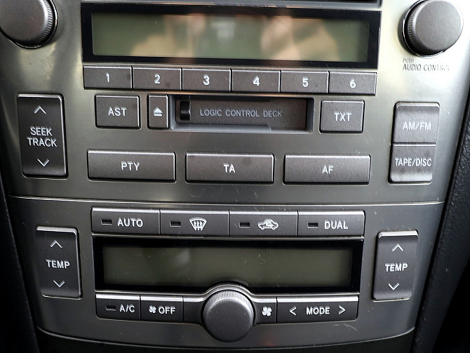 Toyota Avensis Linea Sol 2.2 D-4D 110kW Таллин - изображение 8