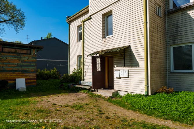 Продается просторный дом с земельным участком.  Зона малоэтажной жилой застройки Рига - изображение 6