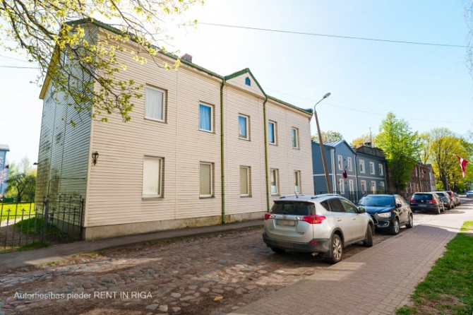 Продается просторный дом с земельным участком.  Зона малоэтажной жилой застройки Рига - изображение 3