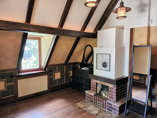 Laba savrupmāja Mežaparka vēsturiskajā daļā. Izvietota uz vidēja lieluma zemes gabala. Pirmais un... Rīga - foto 12