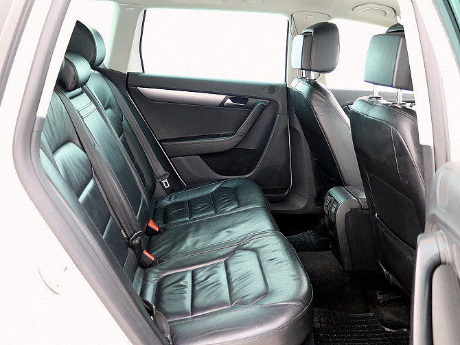 Volkswagen Passat Highline 1.4 110kW Таллин - изображение 7
