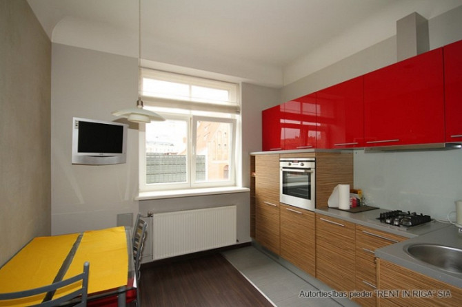 На аренду предлагается квартира с чудесным видом на площадь Стрелков и Рига - изображение 1