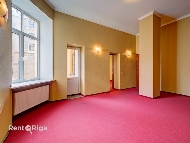 Аренда офисного помещения в отреставрированном здании в центре Риги, ул. Кр. Рига - изображение 3