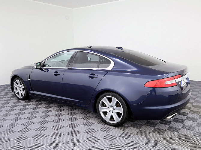 Jaguar XF Luxury ATM 2.7 JTD 152kW Tallina - foto 4