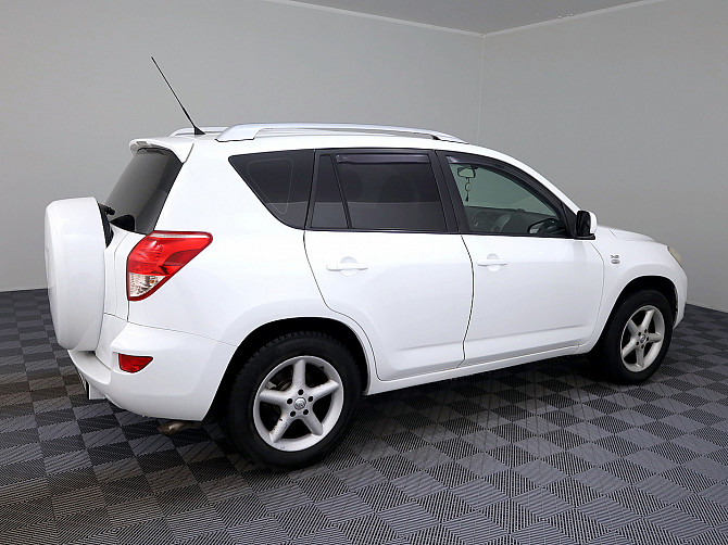 Toyota RAV4 Linea Sol 4x4 2.2 D-4D 100kW Таллин - изображение 3