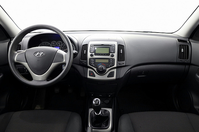 Hyundai i30 Elegance Facelift 1.4 80kW Таллин - изображение 5