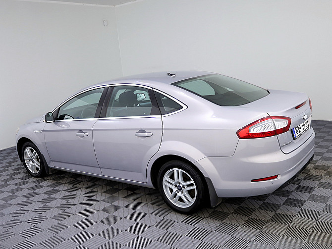 Ford Mondeo Facelift 2.0 107kW Tallina - foto 4