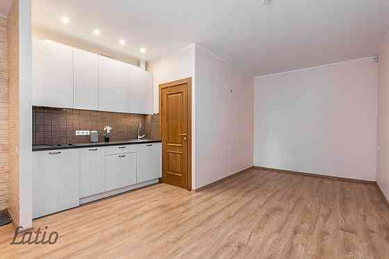 Pārdod studio dzīvokli ar atsevišķu ieeju 2017.gadā renovētā ēkā, kas būvēta funkcionālisma stilā 19 Рига