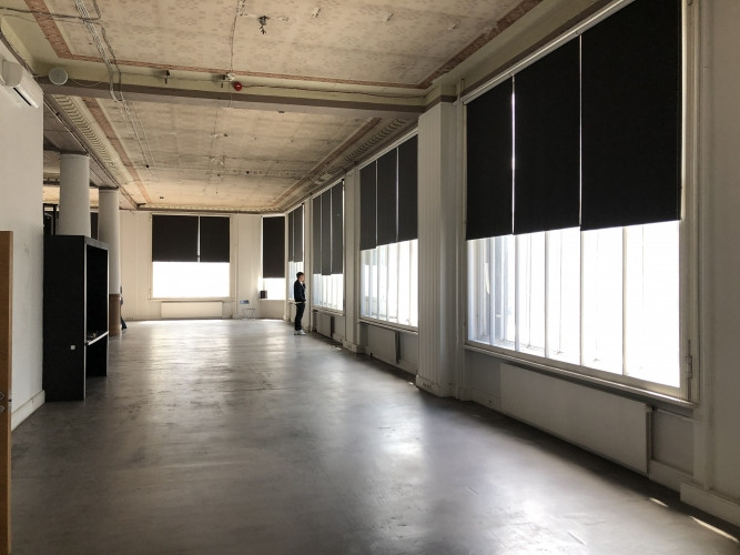 Arhitektoniski pievilcīgs birojs ar četrus metrus augstiem griestiem Centrā.   + 2. stāvs. + Rīga - foto 5