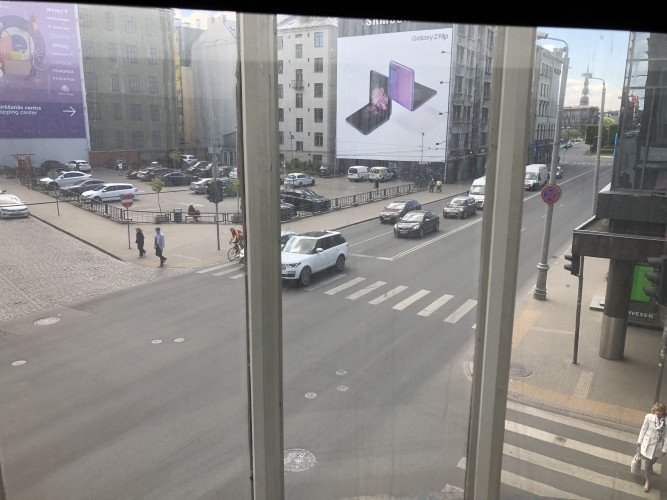 Arhitektoniski pievilcīgs birojs ar četrus metrus augstiem griestiem Centrā.   + 2. stāvs. + Rīga - foto 6