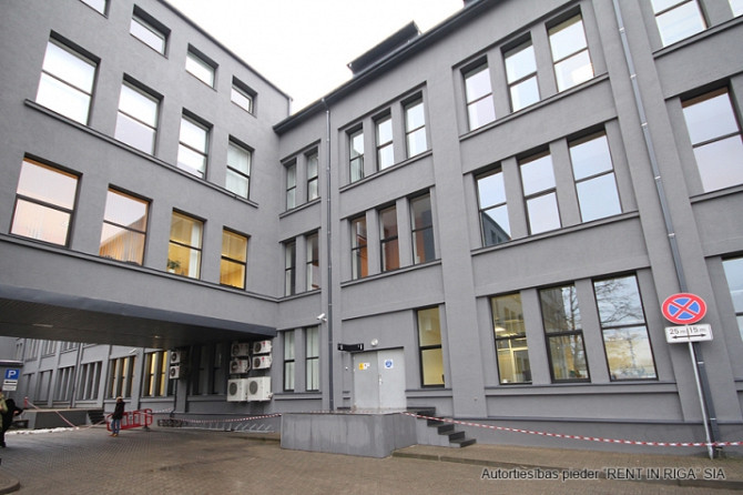 Izīrē modernas biroja telpas Mūkusalas Biznesa Centrā  Piedāvājam plašas un mūsdienīgas Rīga - foto 4