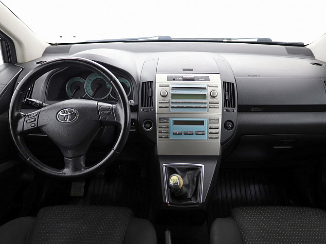 Toyota Corolla Verso Linea Sol Facelift 2.2 D-4D 100kW Таллин - изображение 5