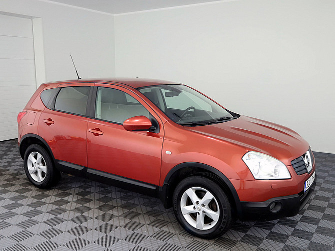 Nissan Qashqai Comfort 4x4 ATM 2.0 104kW Tallina - foto 1