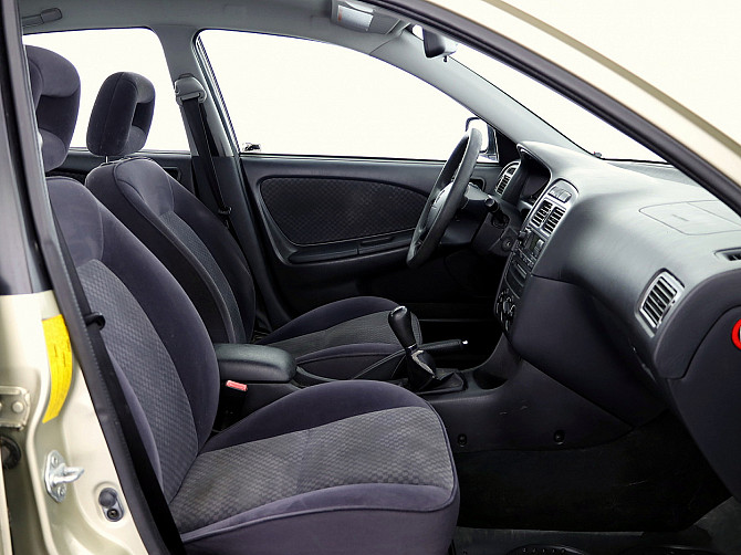 Toyota Avensis Facelift LPG A-C 1.6 81kW Таллин - изображение 6